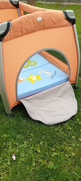 Продавам детско легло згъваемо