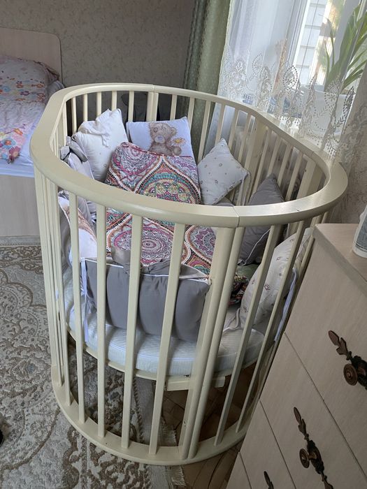 Продам детскую кроватку
