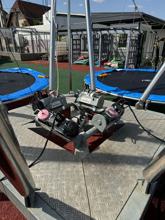 Bungee Jumping (trambulina cu corzi)