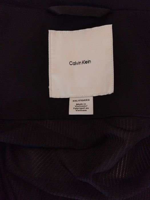 Мъжко яке Calvin Klein – чено / размер XXL / чисто ново с етикет  Доставено от USA