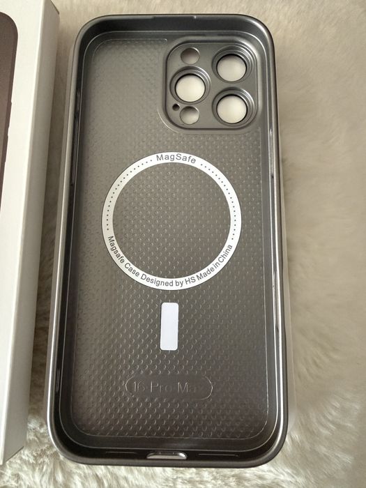 Husa noua din silicon si Sticla pentru iphone 16 ProMax Titanium Grey