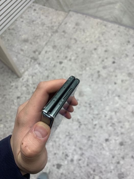 Samsung z fold 3 256/12