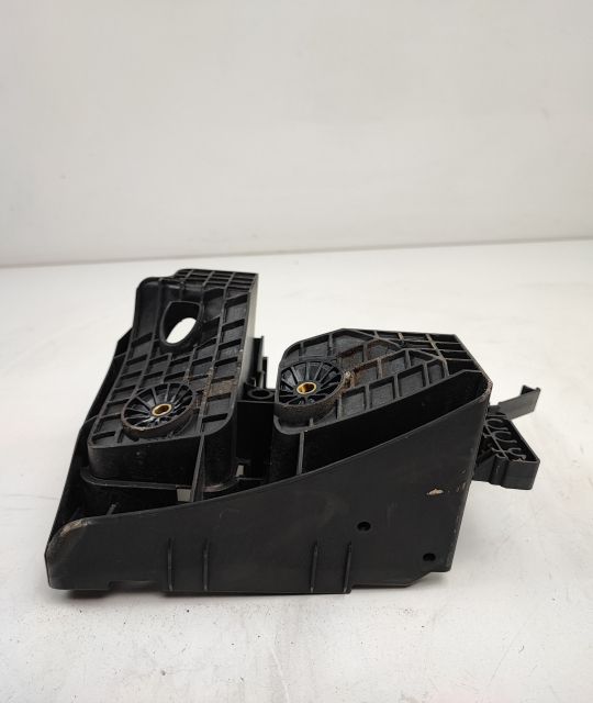 Suport panou sigurante 1k0907361b Volkswagen VW Golf a 5-a generatie