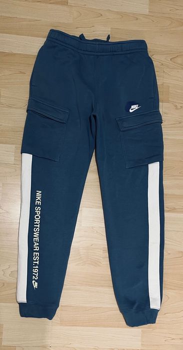 Nike долнища XL(158-170 см)