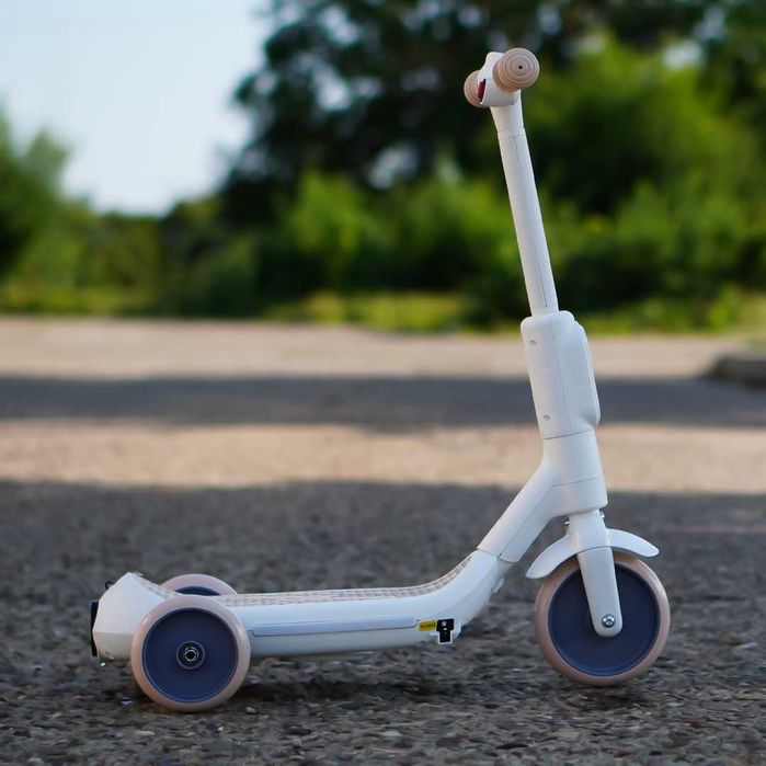 Trotineta electrica Kinderauto Aquamist cu aburi, lumini 30W 6V White