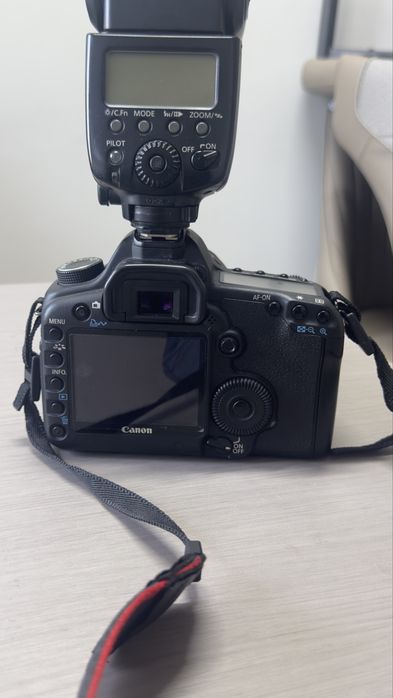 Фотоаппарат CANON EOS 5D MARK II