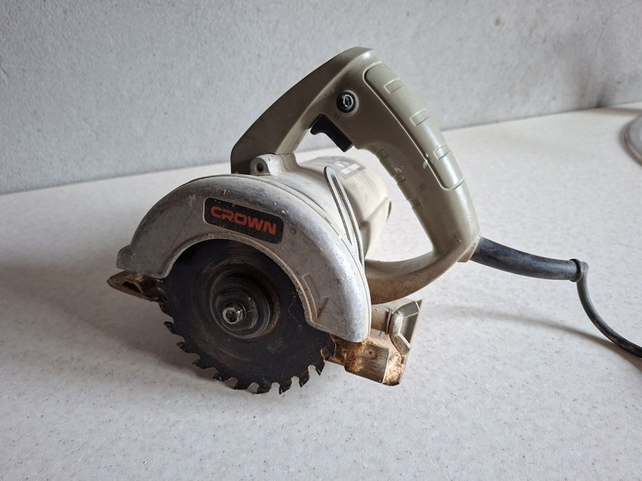 пила Crown, дрель