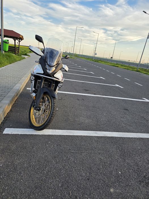 Honda Transalp 750 XL