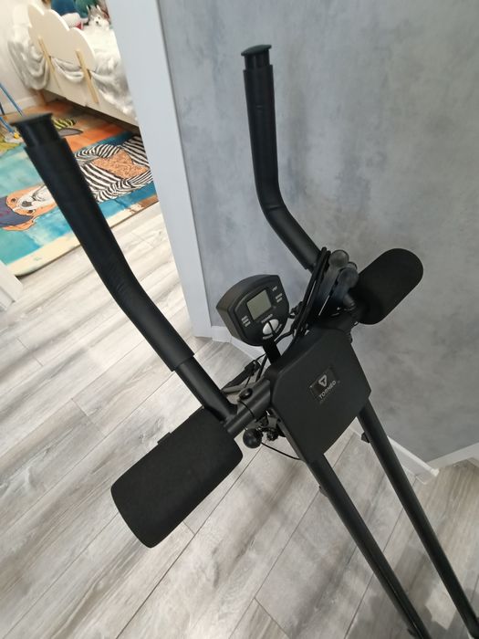 Продам тренажёр для пресса, попы ,ног