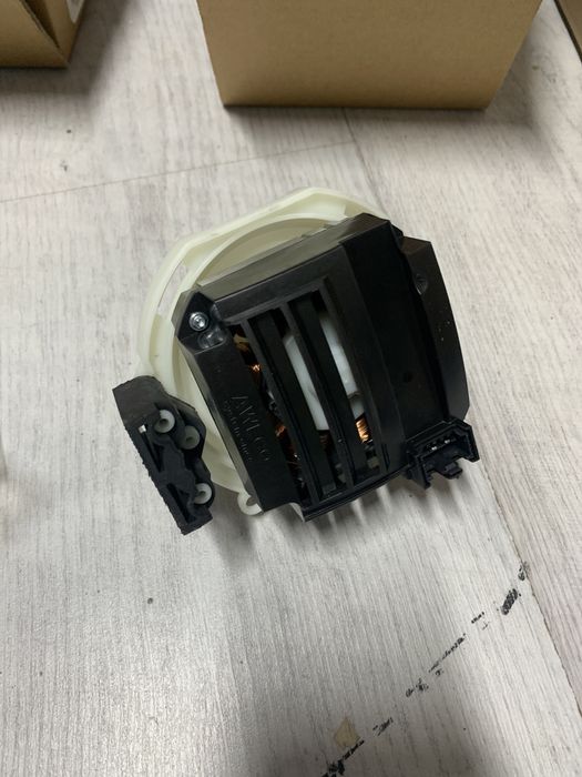 Pompa recirculare masina vase whirlpool indesit hotpoint ariston