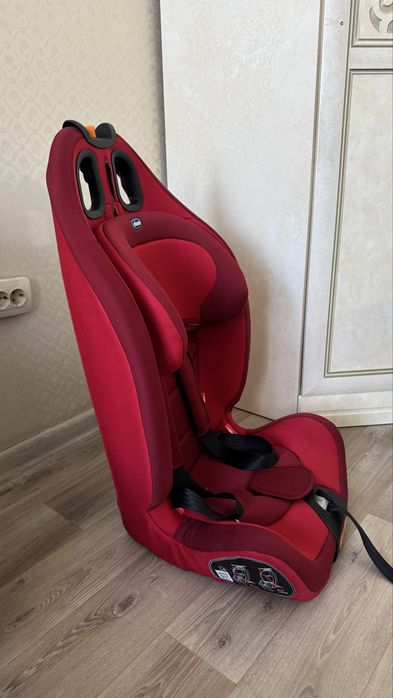 Продаю детское автокресло