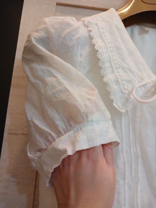 Нежные 2 белые кофты. Nejniy 2 ta oq kofta