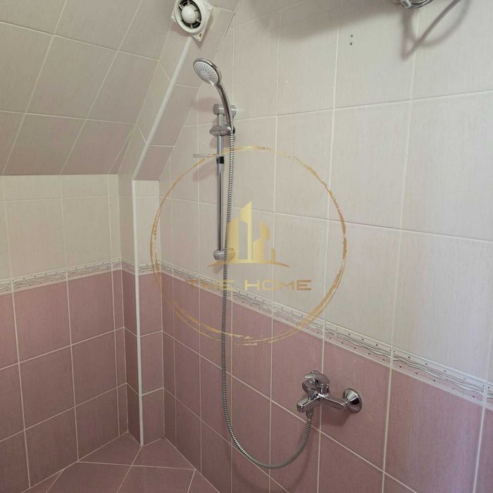 Дава се под наем Двустаен апартамент в Варна, Цветен квартал - 70 кв.м за 450 € - Снимка #8