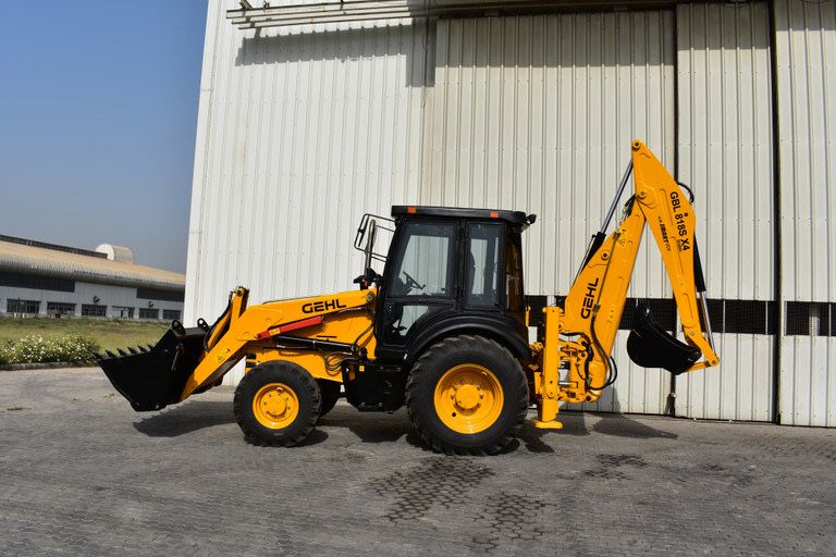 Экскаватор - Погрузчик GEHL GBL-X 920 (Франция, MANITOU group)