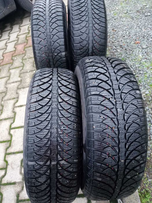 Anvelope set 4 buc 195 65 15 M+S DOT 2023,cu Jante pt Peugeot