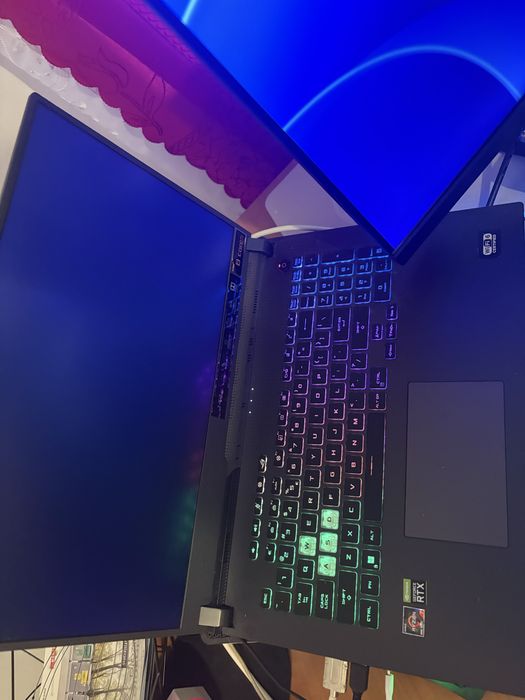 Vand asus rog strix g17