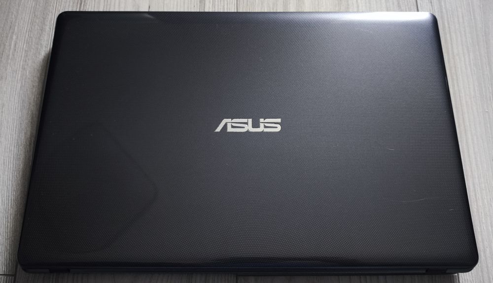 Laptop Asus X550VX, 15,6 i5-6300HQ/8GB/ SSD 512gb/ Gtx 950m 2gb !
