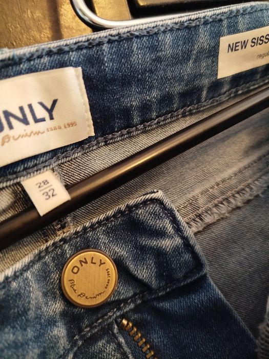 Pantaloni blugi Only