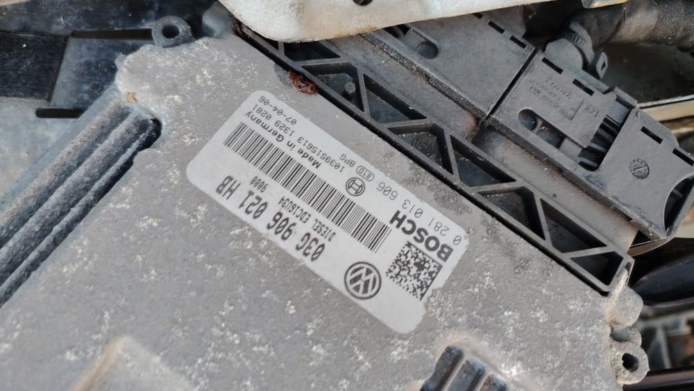 Компютър за 1.9 тди 105 к.с. БЛС / 1.9 tdi BLS VW Audi Skoda Seat