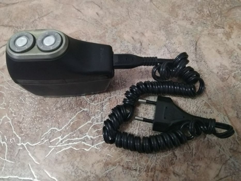 Продам Электробритвы