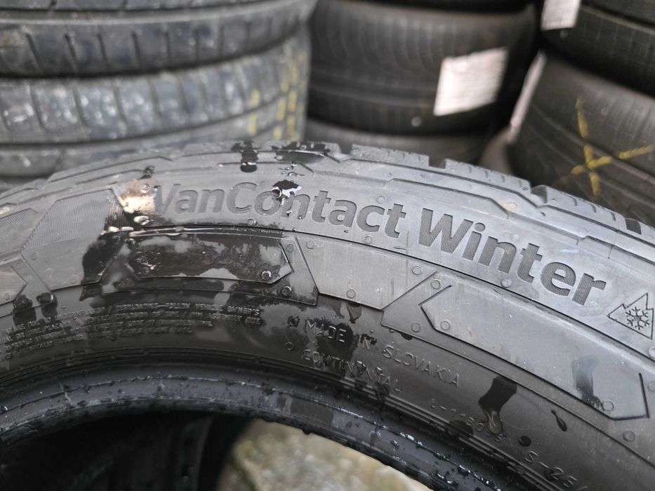 4бр Зимни гуми 225 55 17 С - Continental