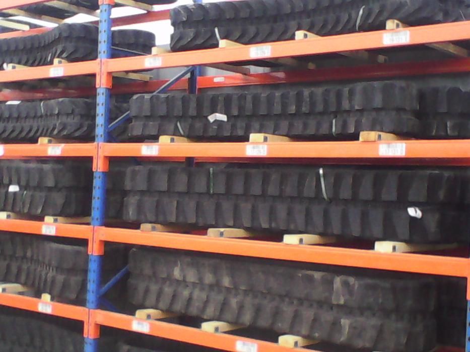 Резиновые гусеницы для Bobcat