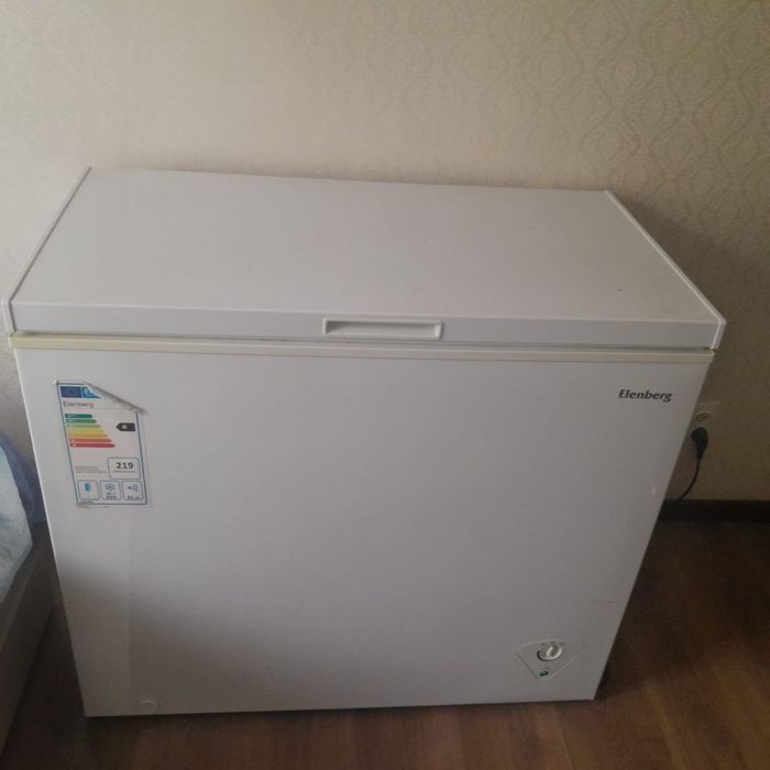 Продам ларь на 200литров