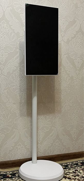 планшет на ножке (мини телевизор)