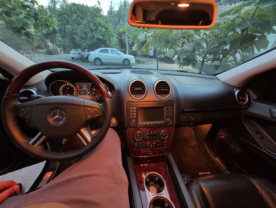 Mercedes ml63 w164 AMG