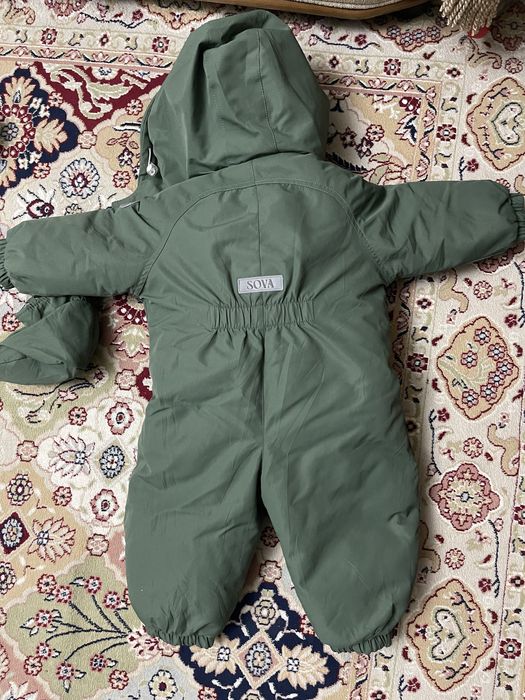 Продается детский зимний комбинезон