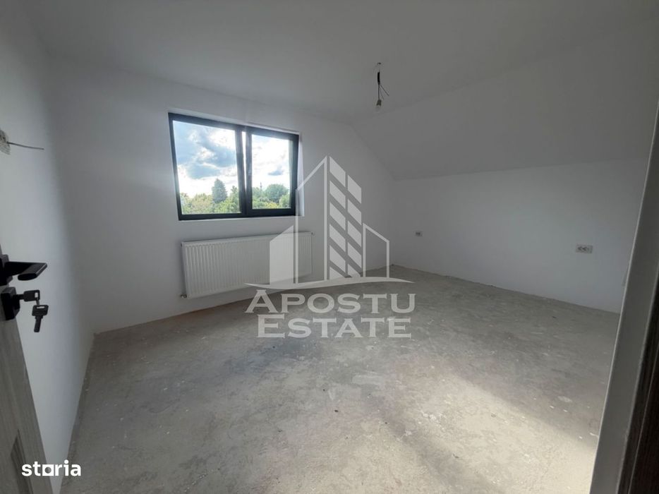 Casa individuala, 5 camere, 465mp teren, in Sanandrei