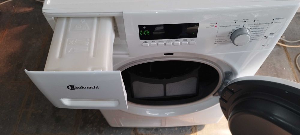 Сушилня Bauknecht  клас B 8 кг. внос от Германия