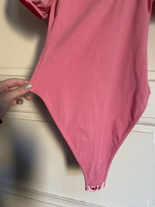 Розово боди пуф ръкави