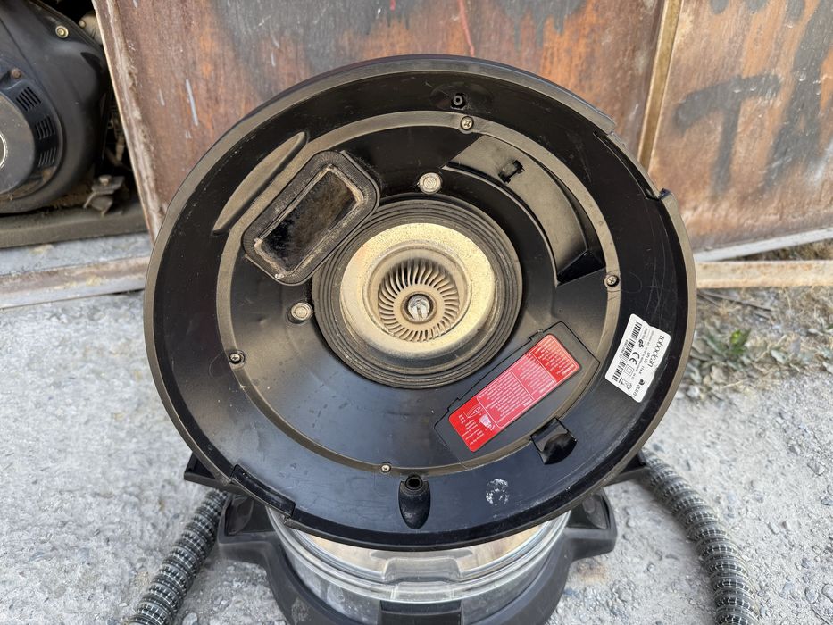 * RoboClean Aura SPLUS в хорошем рабочем состоянии