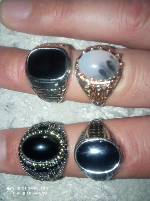 Кольцо мужской с камнями, новый