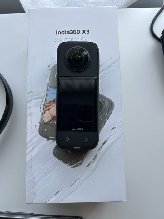 екшън камера Insta360 X3