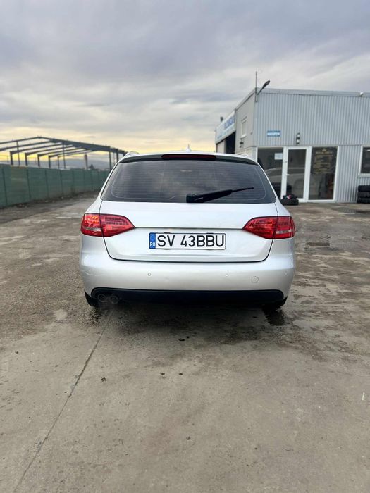 Vând Audi A4 B8 2011