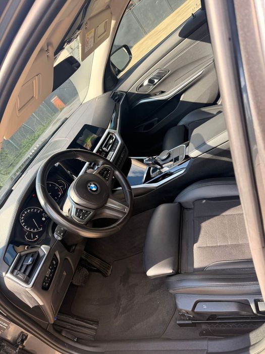 Bmw 320d 190 cp b47 automat