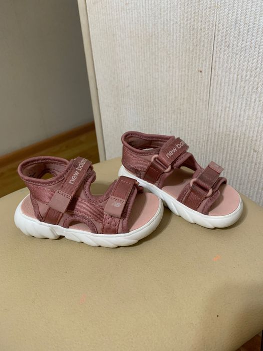 Обувь разная девочкам