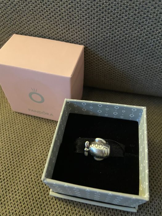 Гривна и талисмани Pandora