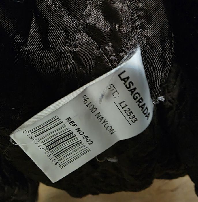 Geaca dama maro Lasagrada