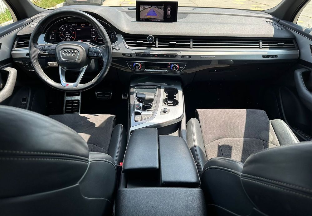 Audi Q7 S-line 7 locuri