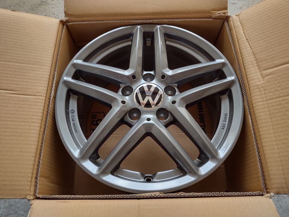 Jante Noi R17 pt VW Golf 5 6 7 Passat Jetta Caddy Touran Tiguan