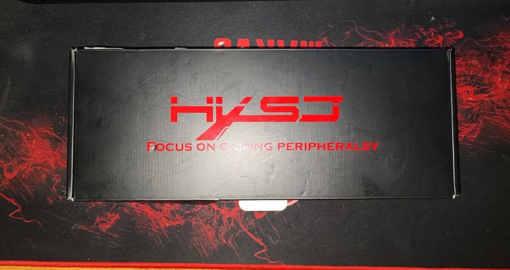 Механична геймърска клавиатура + подарък