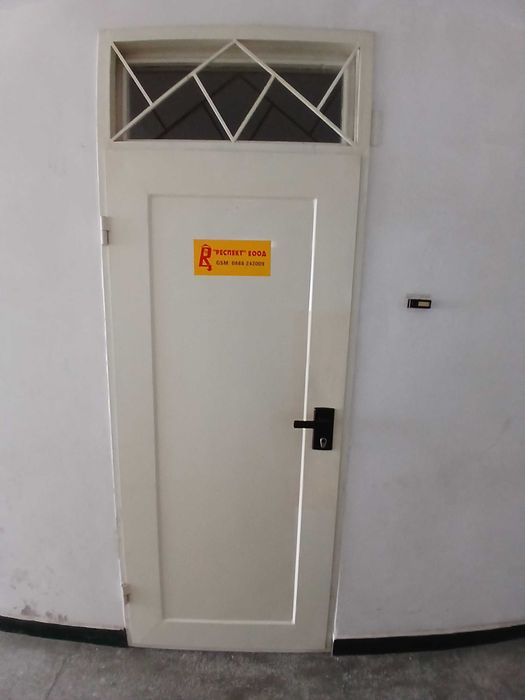 Продава се Офис в Силистра, Център - 62 кв.м за 1049 €/кв.м - Снимка #1