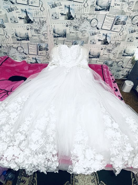 Продам свадебное платье