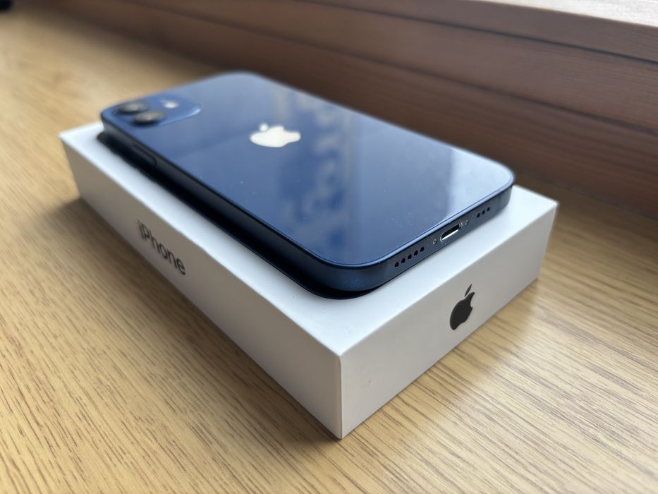 iPhone 12 64GB Blue