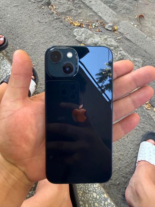 Iphone 13 negru