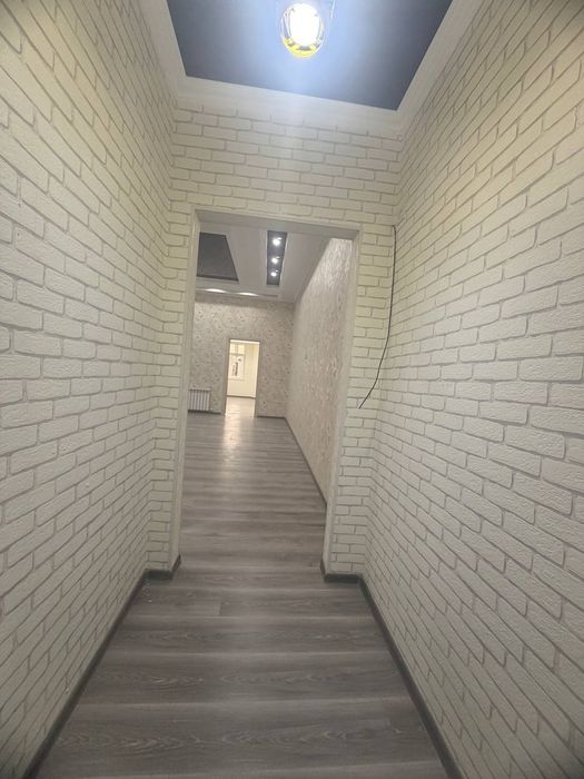 Продаётся 3х Комнатная квартира по адресу Шаумяна 70м²