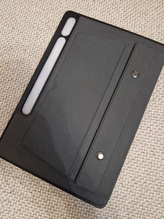 Husa + tastatura bluetooth Samsung Galaxy Tab S9+/S9+ FE - Brasov